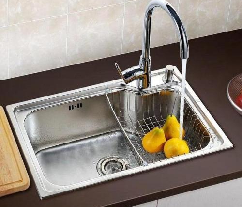 临沧厨房水槽装修设计，单槽还是双槽更方便？